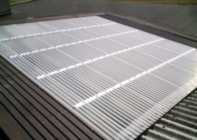 Eindeckung mit Lichplatten